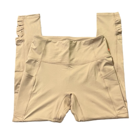 Free People Movement Out Of Your League Leggings Color Clay NWT - Picture 6 of 7